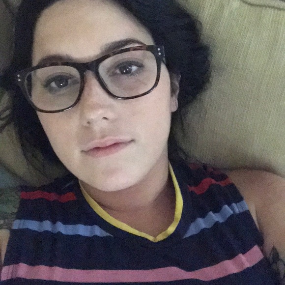 nicolepelle5